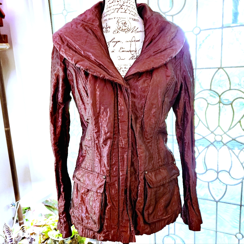 Cache Shaped Jacket Burgundy Metallic M Final Markdown